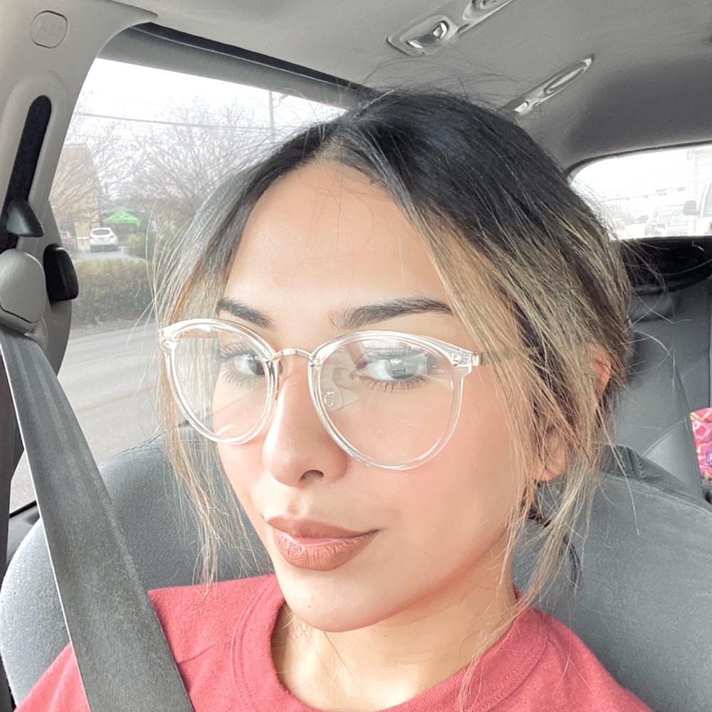 Meet your Posher, Josselin